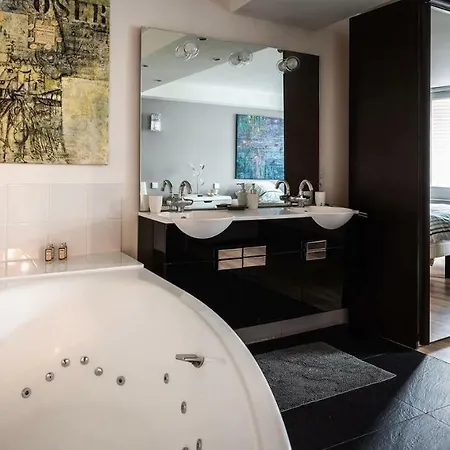 Le Notre Dame - Luxury With Seine View Apartment