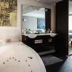 Augustins II - Duplex, Notre-Dame View, Seine Apartment